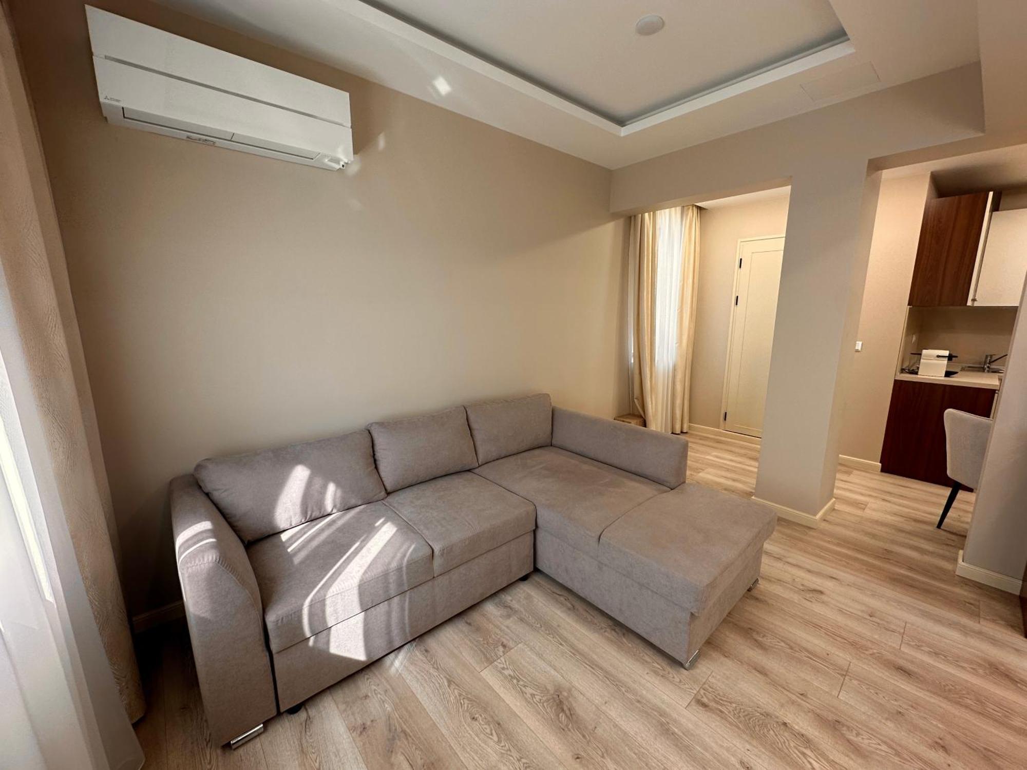 Luxury 1 Apartment